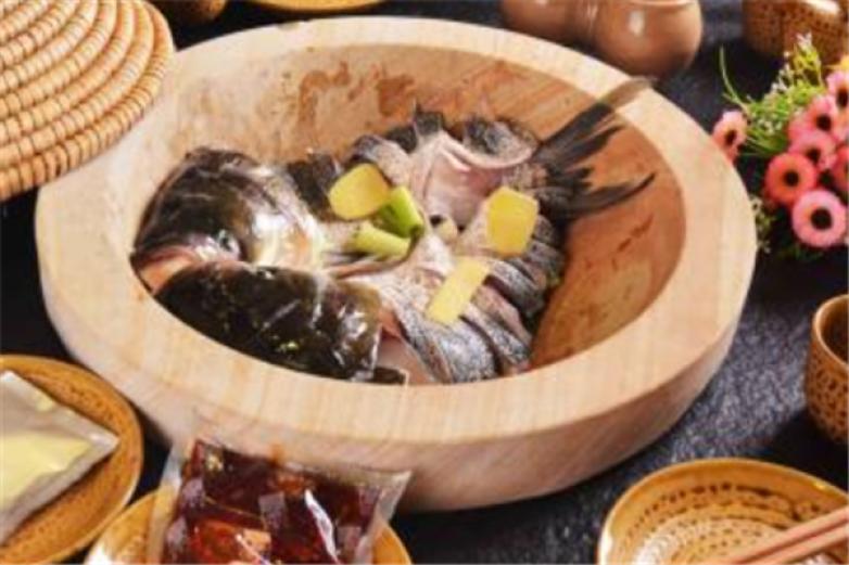 美厨老爹蒸汽石锅鱼